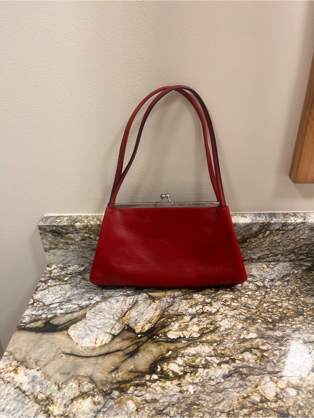 Vintage Pelle Studio Wilsons Leather Red Leather kiss-lock shoulder bag - Picture 2 of 12